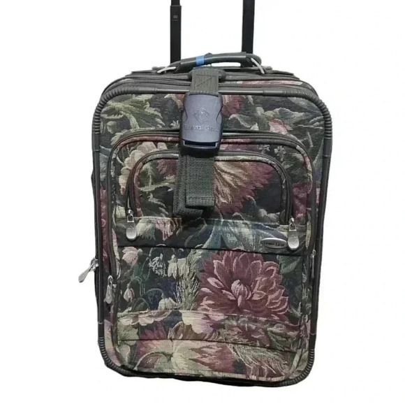 Travel Gear Handbags - TRAVEL Gear Vintage Tapestry Rolling luggage